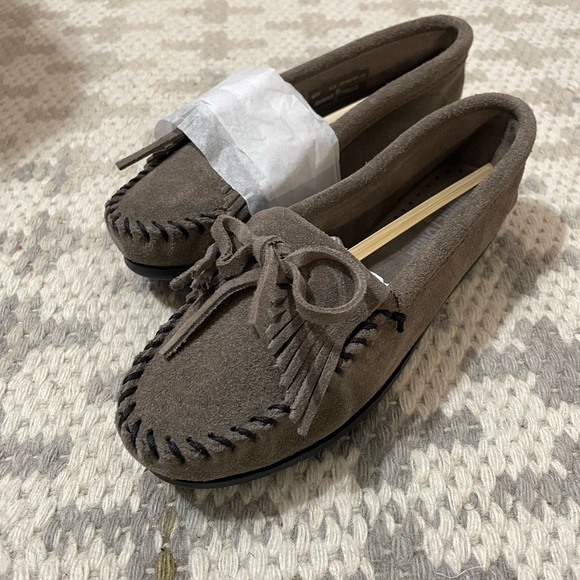Minnetonka Shoes - Minnetonka Moccasins